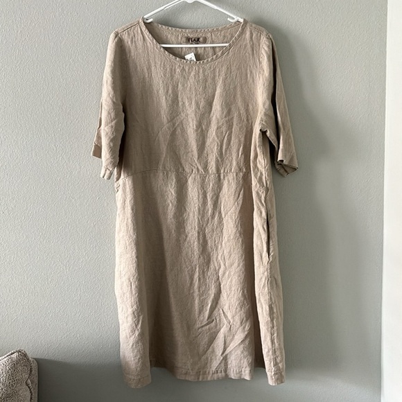Flax 100% Linen Simple Dress in Natural NWT - Picture 2 of 6